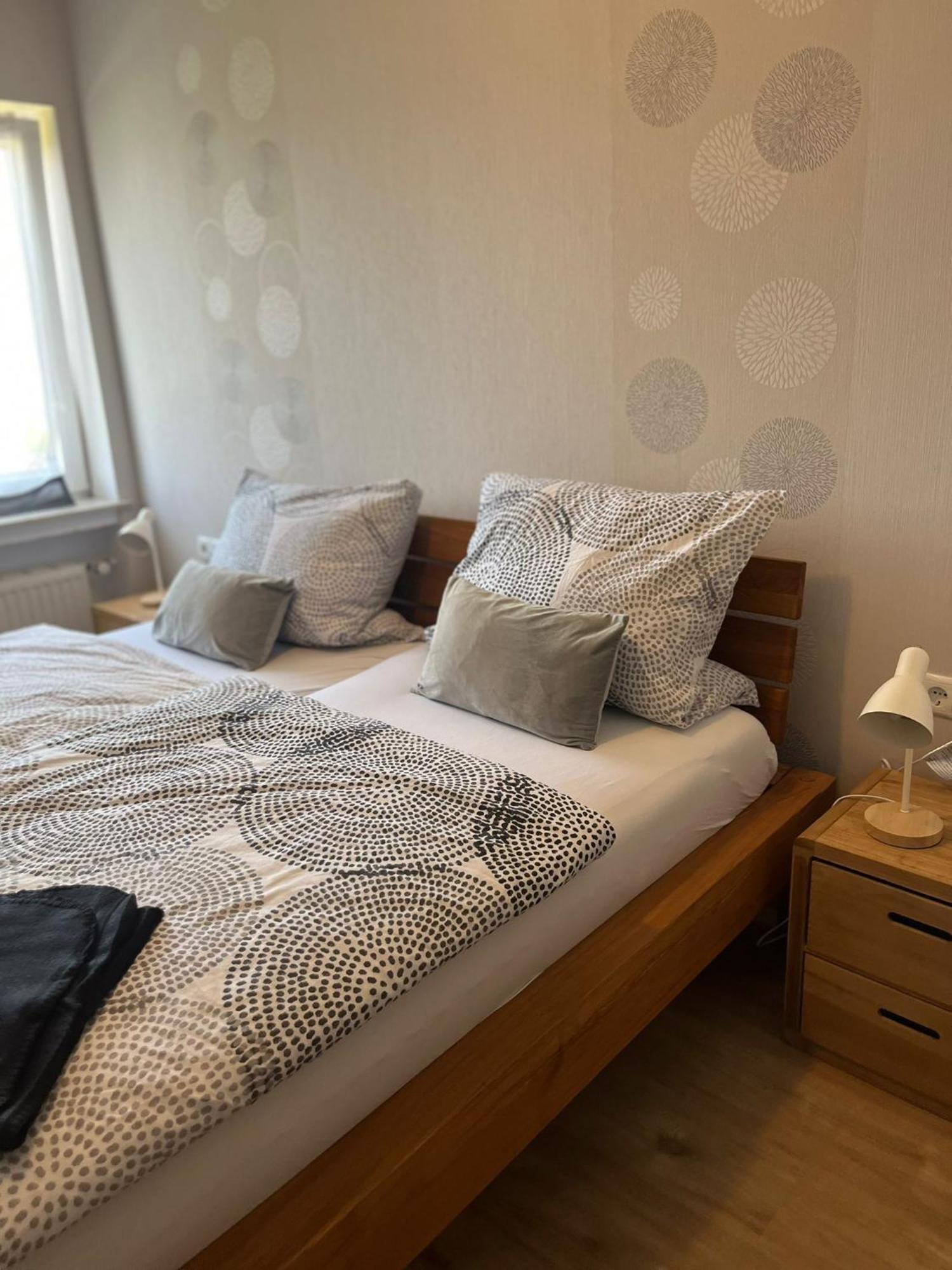 Fewo Hoheeifel, 1 Haus Mit 2 Apartments 5 Schlafzimmer In Kelberg Naehe Nuerburgring Ruang foto